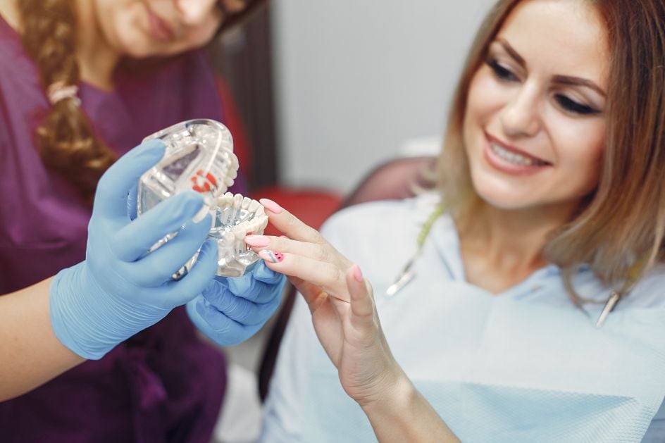 Implantacja zębów