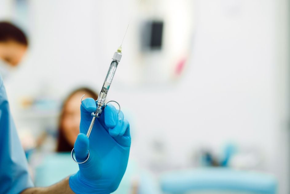 czy znieczulenie u dentysty boli